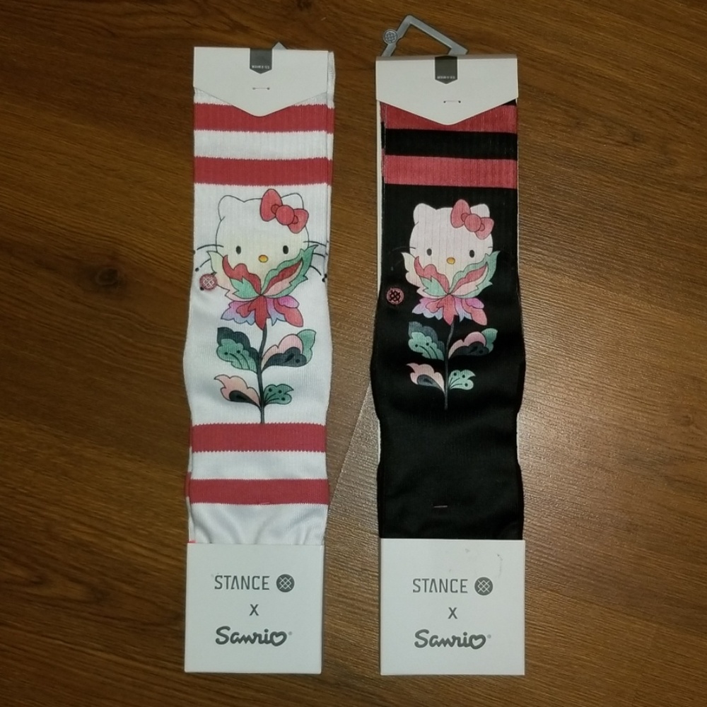 Stance x sanrio hello kitty socks